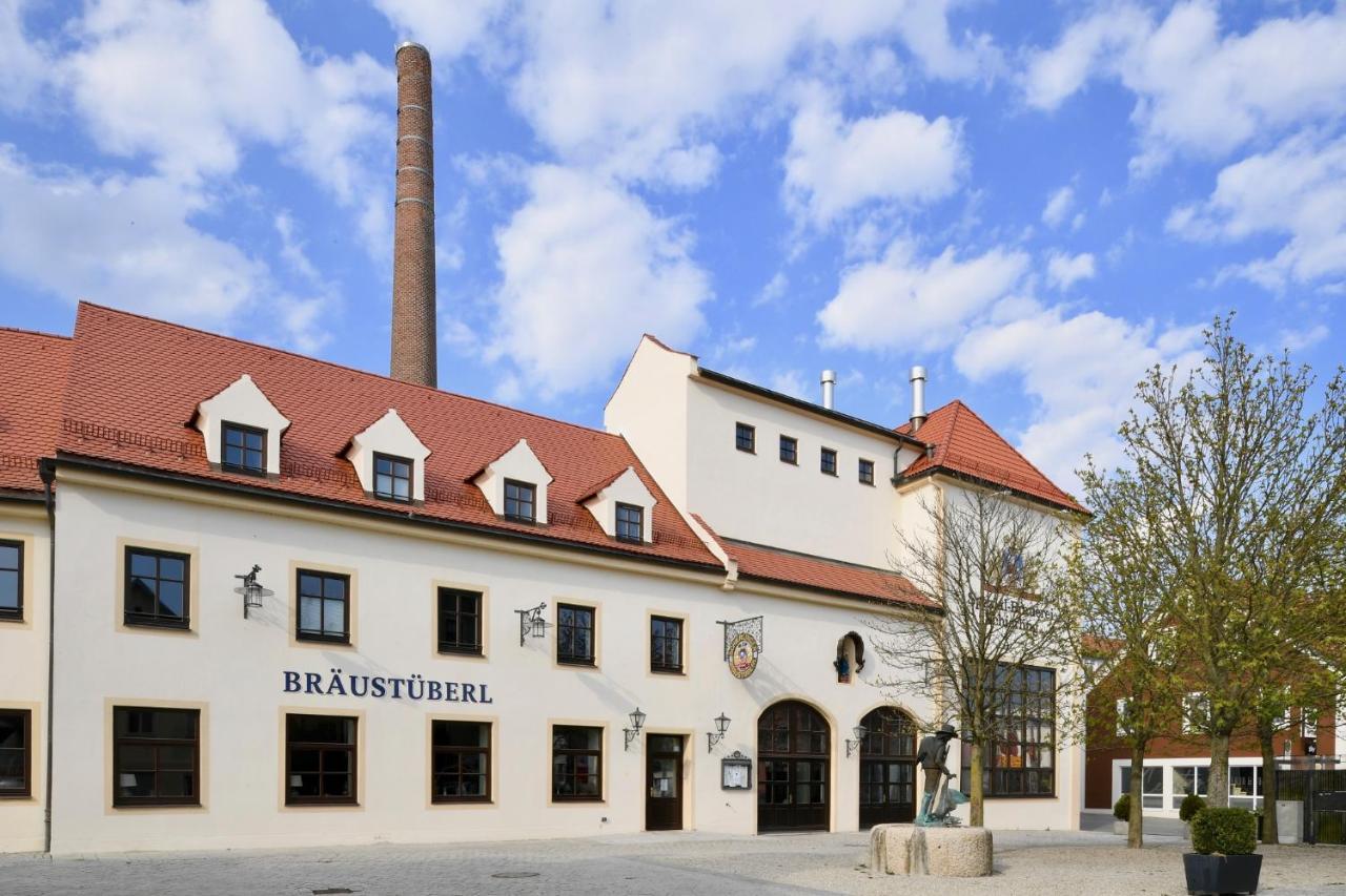 Hotel Schierlinger Braeustueberl 外观 照片