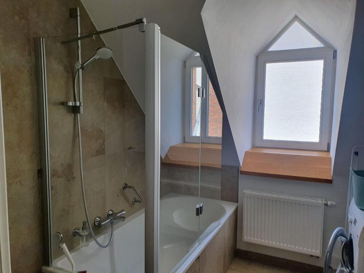 Hotel Schierlinger Braeustueberl 外观 照片